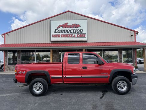 Used 2002 Chevrolet Silverado 2500 LS w/ Electrical Convenience Pkg AWD/4WD image 3