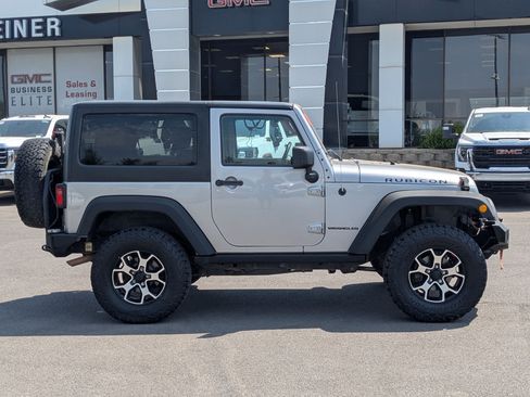 Used 2013 Jeep Wrangler Rubicon w/ PWR Convenience Group AWD/4WD image 7