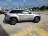 Used 2018 Jeep Grand Cherokee Limited w/ Luxury Group II image 6
