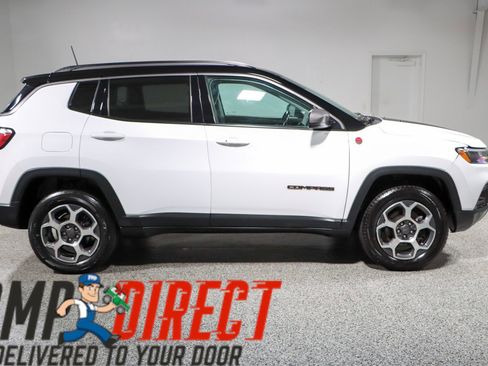 Used 2022 Jeep Compass Trailhawk w/ Trailhawk Convenience Group image 6