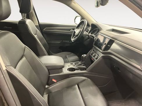 Used 2021 Volkswagen Atlas SE FWD image 13