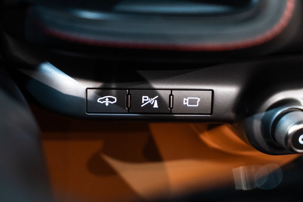 Certified 2023 Ferrari 812 GTS RWD image 39