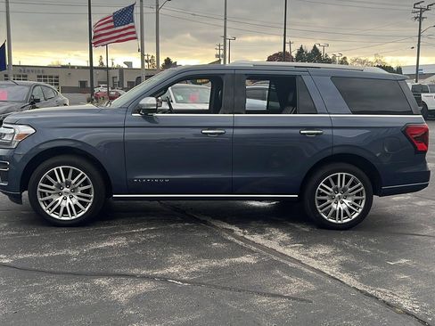 Used 2022 Ford Expedition Platinum image 9