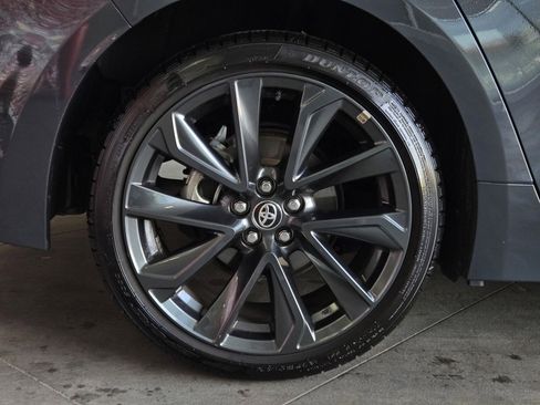 Certified 2025 Toyota Corolla SE image 5