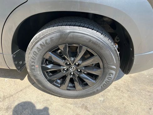 Certified 2025 MAZDA CX-50 AWD 2.5 S w/ Premium Package image 9