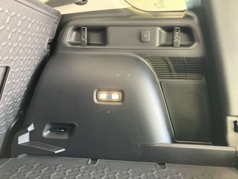 Used 2023 Ford Bronco Sport Outer Banks w/ Tech Package image 35