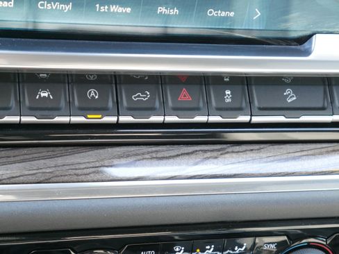 Certified 2023 Chevrolet Silverado 1500 LT Trail Boss image 20