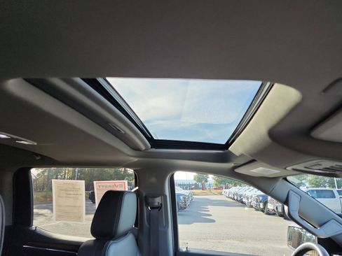 Certified 2024 GMC Sierra 1500 Denali w/ Denali Reserve Package image 9