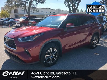 Used 2021 Toyota Highlander XLE
