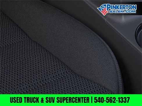 New 2024 Chevrolet Colorado LT w/ LT Convenience Package II image 21