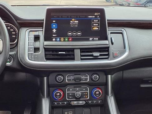 Used 2021 Chevrolet Tahoe Premier RWD image 9