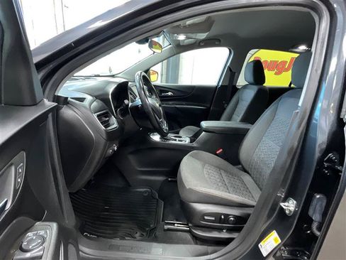Used 2023 Chevrolet Equinox LT FWD image 12