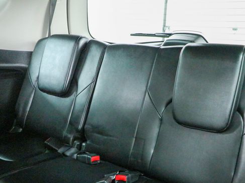 Used 2023 INFINITI QX80 Premium Select w/ All-Season Package AWD/4WD image 28
