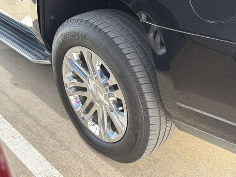 Used 2020 Cadillac Escalade 2WD image 5