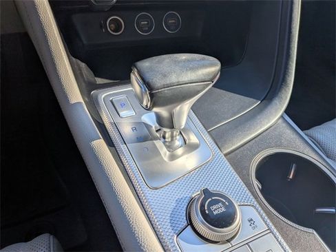 Used 2022 Genesis G70 3.3T image 16