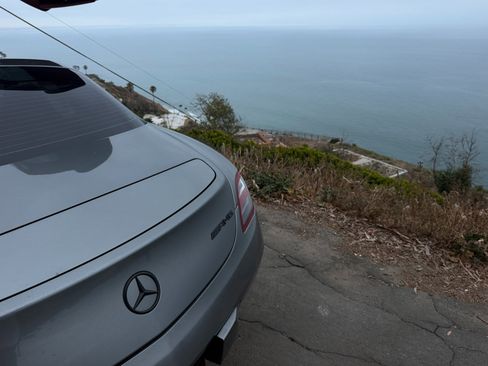 Used 2012 Mercedes-Benz SLS AMG Coupe image 7