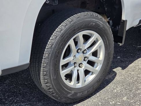 Used 2019 Chevrolet Silverado 1500 LT w/ All-Star Edition AWD/4WD image 8