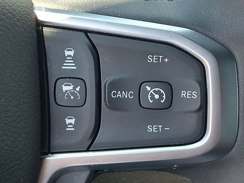 Used 2025 RAM 1500 Big Horn AWD/4WD image 22
