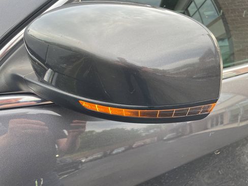 Used 2017 Jeep Cherokee Limited image 17