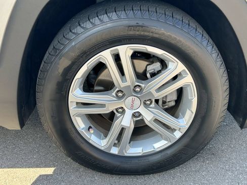 Used 2019 GMC Terrain SLE FWD image 9