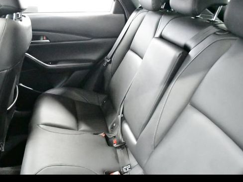 Used 2025 MAZDA CX-30 AWD 2.5 S w/ Preferred Package image 9