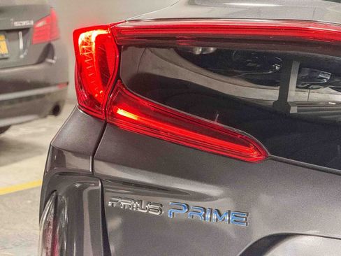 Certified 2019 Toyota Prius Prime Plus FWD image 12