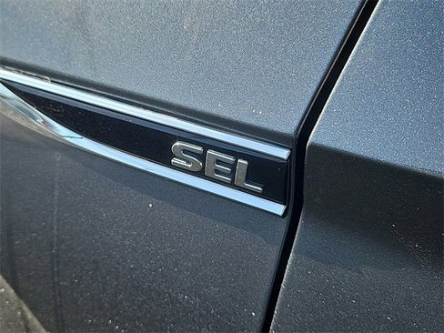 Used 2021 Volkswagen Jetta SEL Premium image 13