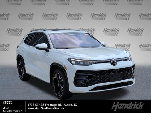 Used 2025 Volkswagen Tiguan SEL R-Line AWD/4WD image 1