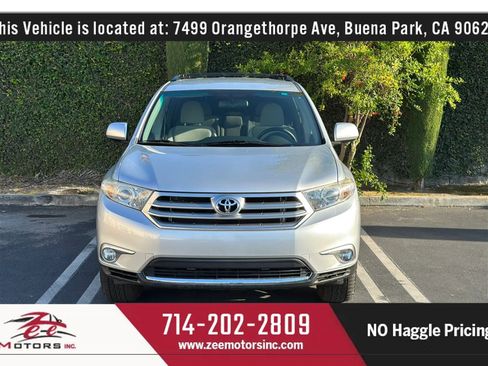 Used 2011 Toyota Highlander 2WD w/ Tech Pkg image 3