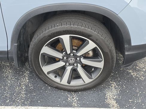 Used 2023 Honda Passport EX-L image 9