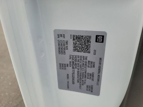 New 2025 Chevrolet Express 2500 w/ Driver Convenience Package image 31