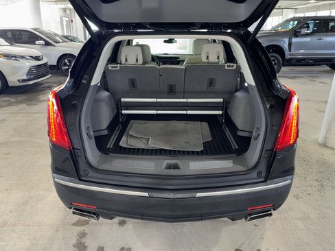 Used 2019 Cadillac XT5 Premium Luxury image 13