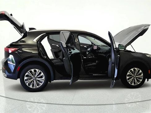 Used 2024 Buick Envision Preferred AWD/4WD image 13