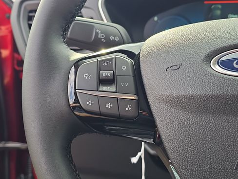 New 2026 Ford Escape SE w/ PHEV Premium Package image 18