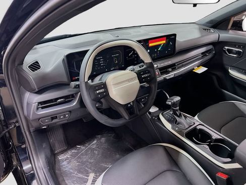 New 2026 Kia K4 EX w/ GT-Line Premium Package FWD image 9