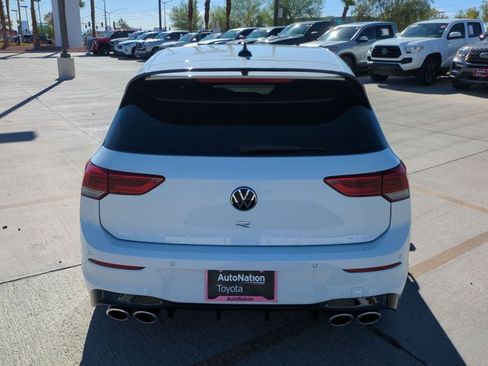 Used 2024 Volkswagen Golf R AWD/4WD image 7