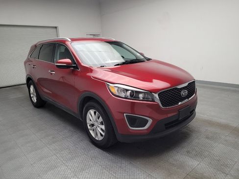 Used 2017 Kia Sorento LX w/ LX V6 Convenience Package FWD image 13