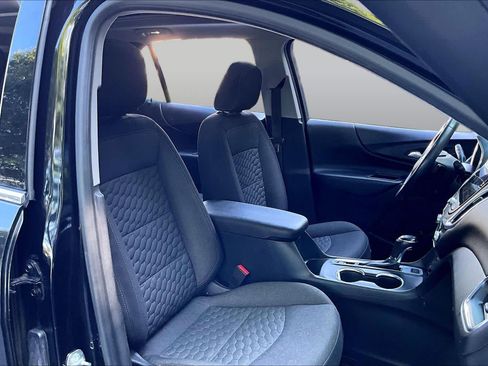 Used 2019 Chevrolet Equinox LT AWD/4WD image 9