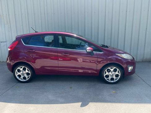 Used 2011 Ford Fiesta SES w/ 301A Rapid Spec Order Code FWD image 3