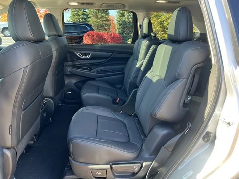 New 2025 Subaru Ascent Limited image 5