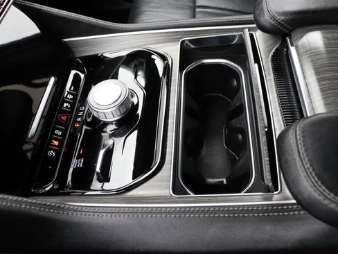 Used 2024 Jeep Wagoneer Series II image 45