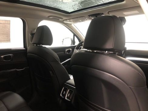 New 2026 Kia Sorento S w/ S Panoramic Sunroof Package image 11