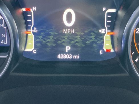 Used 2023 Jeep Wrangler Unlimited Rubicon w/ Steel Bumper Group AWD/4WD image 21