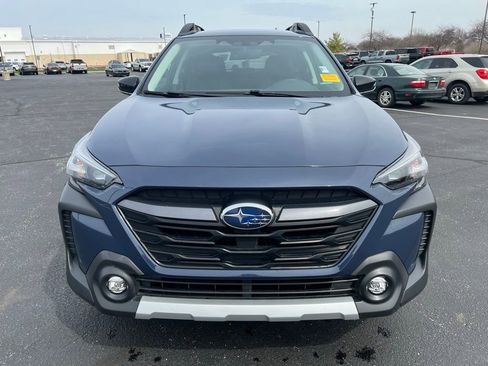 Used 2023 Subaru Outback Limited image 5