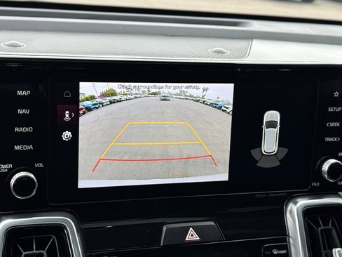 Used 2022 Kia Sorento SX image 23