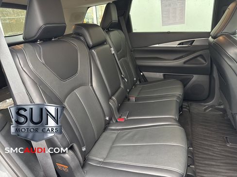 Used 2023 INFINITI QX60 Luxe w/ Cargo Package image 6