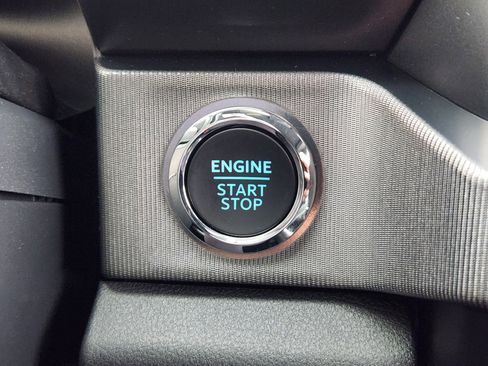 Certified 2025 Ford F250 Platinum w/ Tremor Off-Road Package image 26