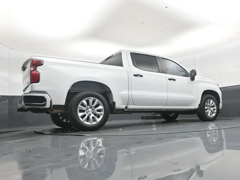Used 2022 Chevrolet Silverado 1500 Custom image 38
