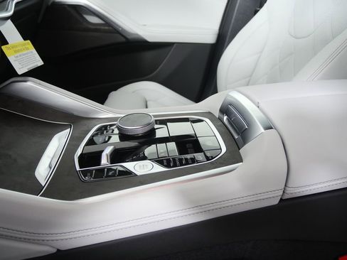 New 2027 BMW X6 xDrive40i w/ Premium Package AWD/4WD image 20