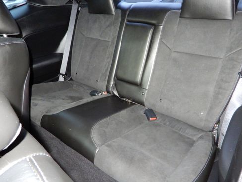 Used 2022 Dodge Challenger R/T Scat Pack image 15